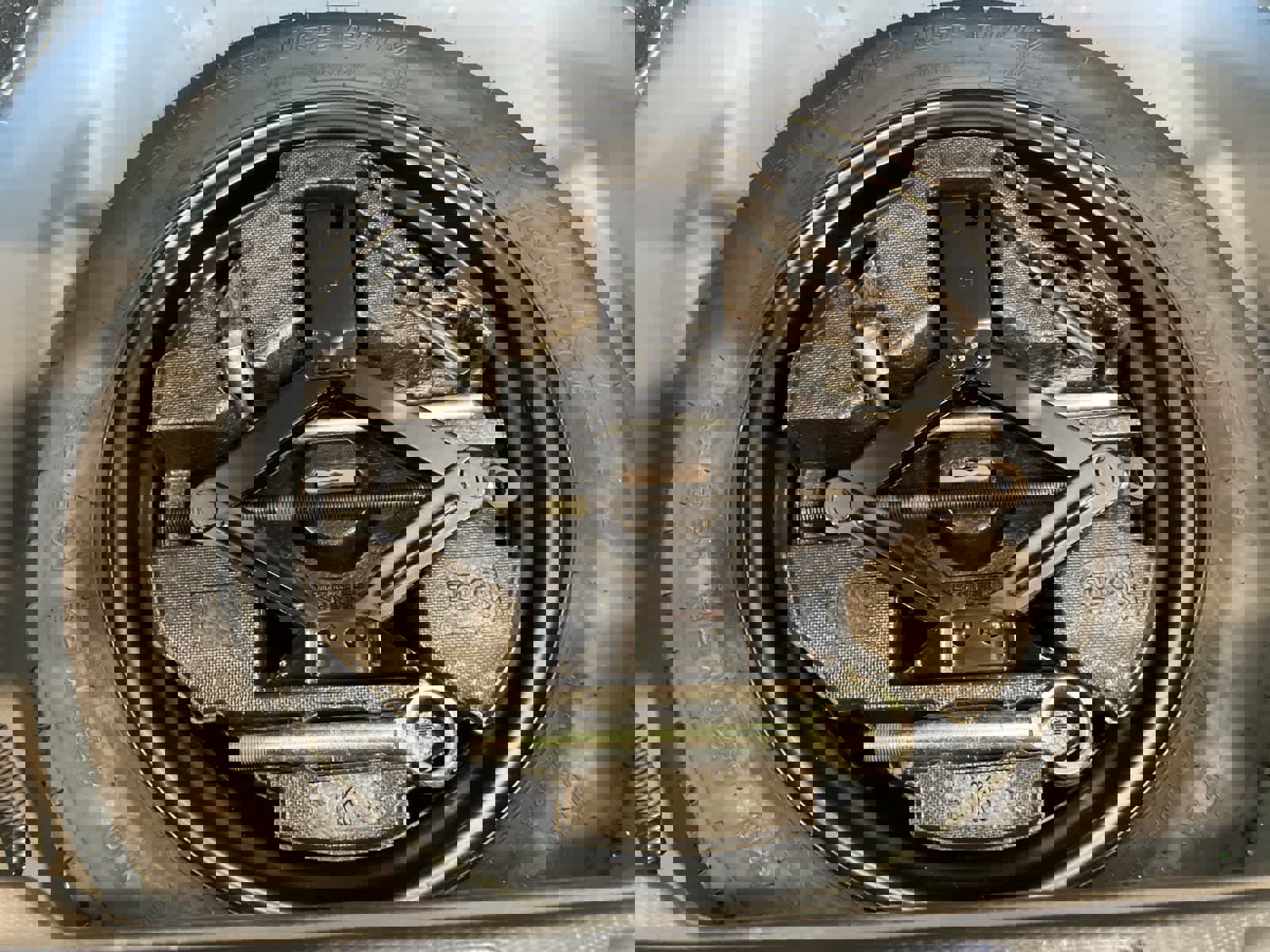 Used 2023 Subaru Forester Limited image 32