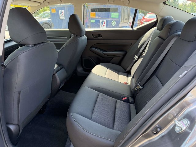 Used 2025 Nissan Altima 2.5 S FWD image 15