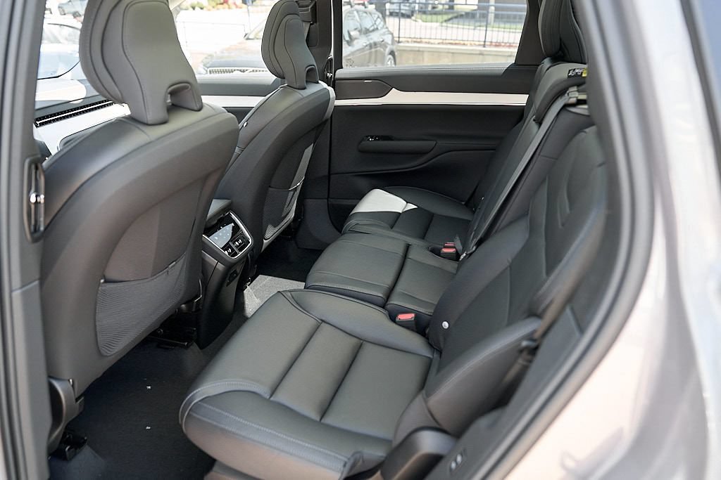 New 2026 Volvo EX90 Ultra AWD/4WD image 22