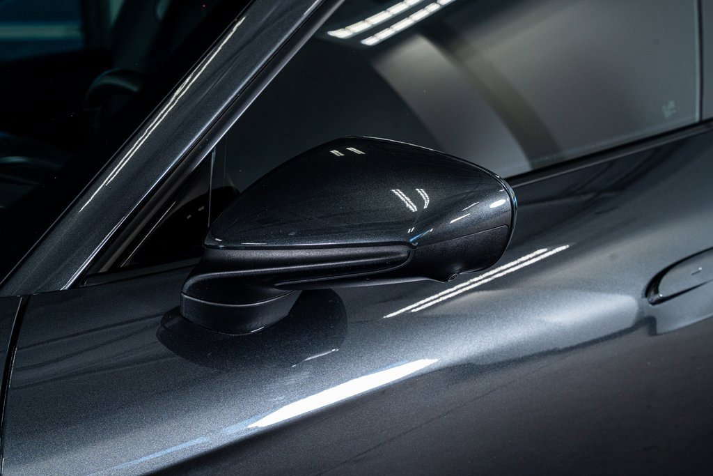 Used 2021 Porsche Taycan image 19