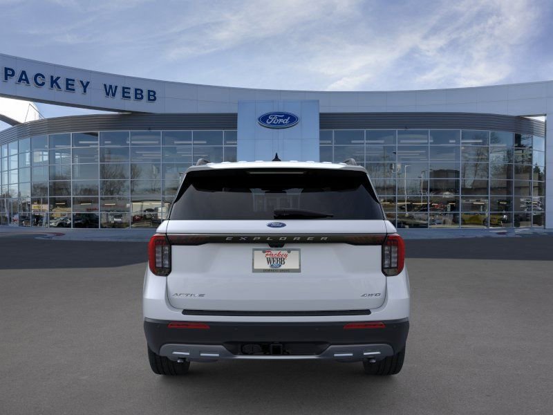 New 2026 Ford Explorer Active image 7