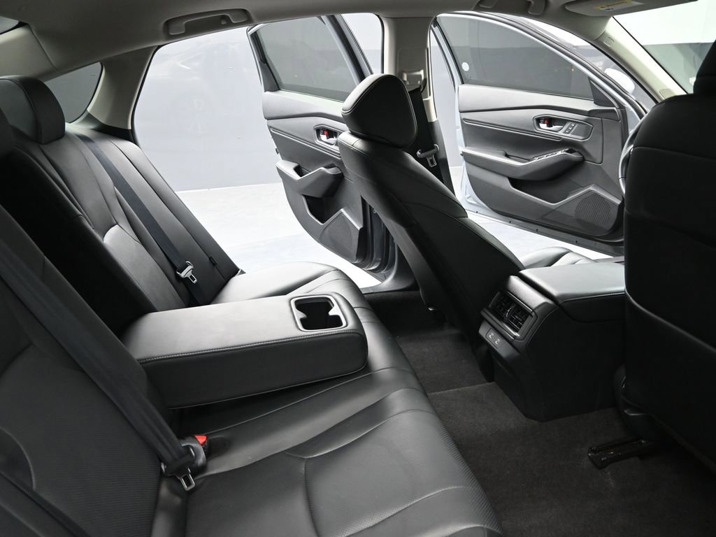 Used 2023 Honda Accord Touring image 20