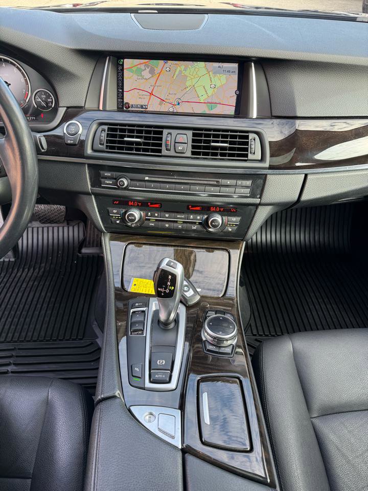 Used 2015 BMW 528i Sedan RWD image 31