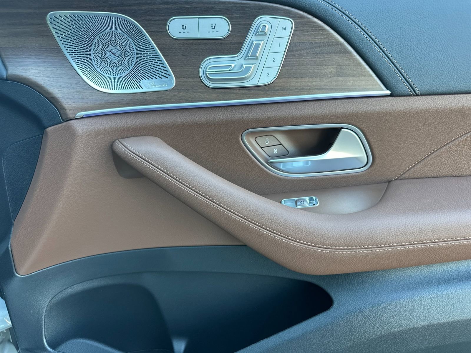 New 2026 Mercedes-Benz GLE 580 4MATIC image 18