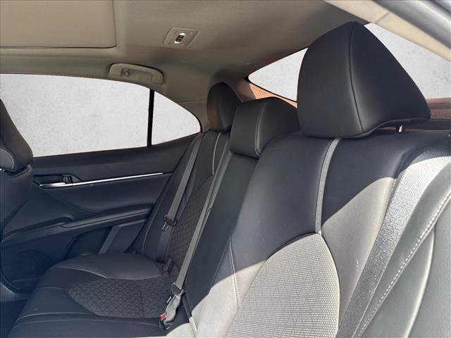 Used 2021 Toyota Camry XSE FWD image 19
