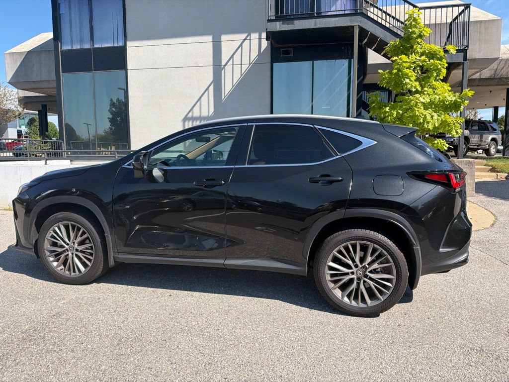 Certified 2025 Lexus NX 350 AWD w/ Accessory Package (2T) image 21