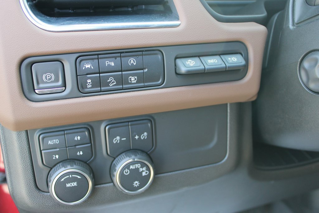 Used 2023 Chevrolet Tahoe High Country image 12