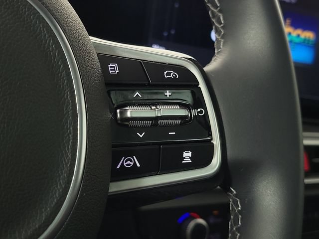 Used 2025 Kia Sorento EX w/ Panoramic Sunroof Package FWD image 27