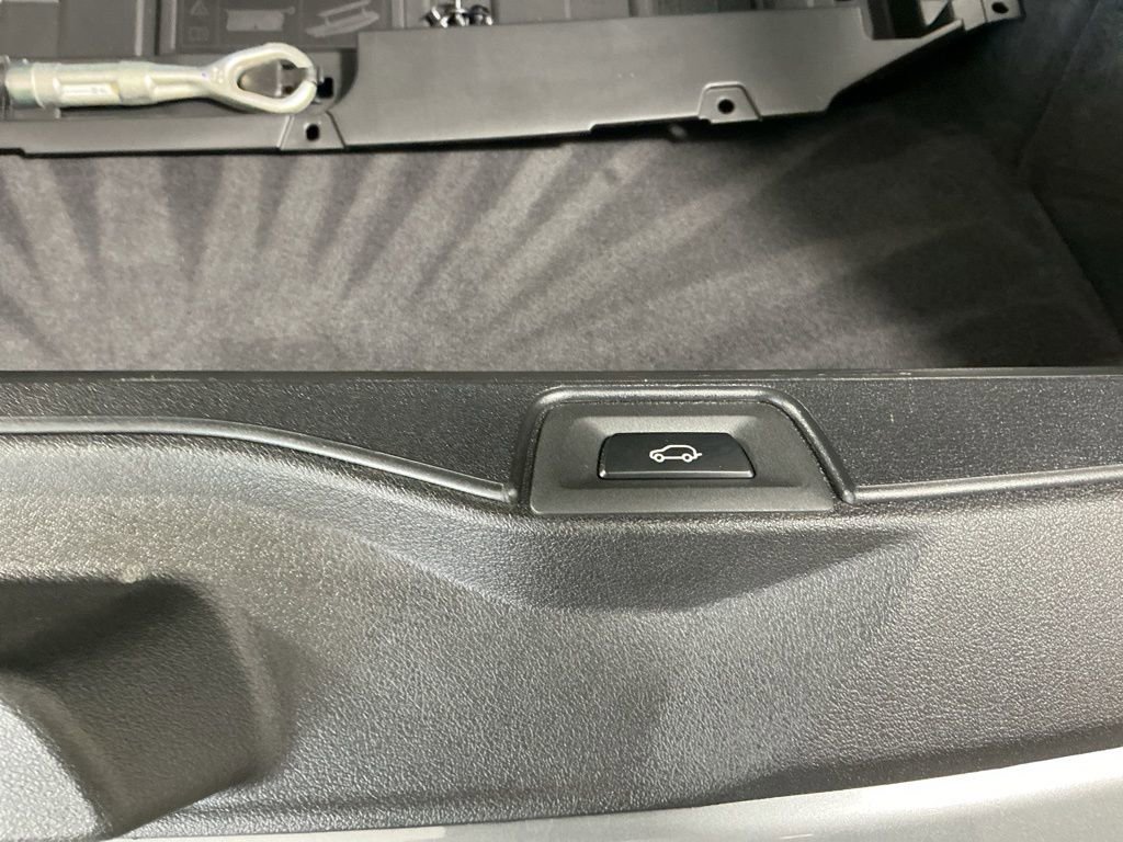 Certified 2026 BMW X5 xDrive40i w/ M Sport Package image 30