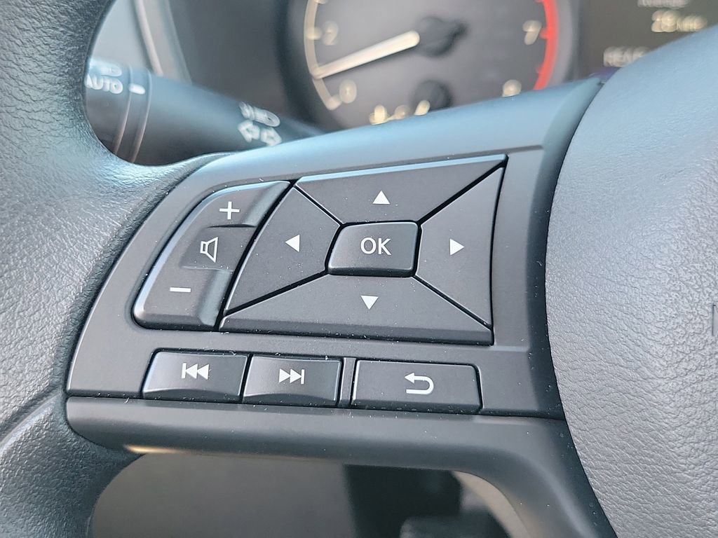 Certified 2025 Nissan Altima 2.5 S image 5