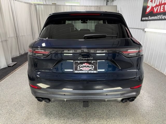 Used 2023 Porsche Cayenne Platinum Edition AWD/4WD image 5