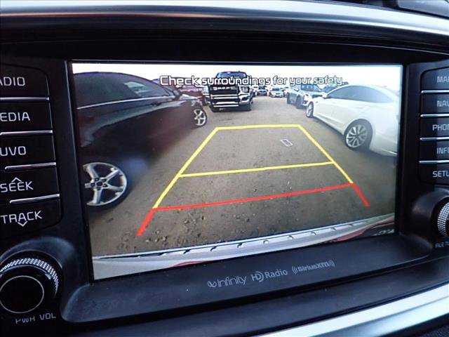 Used 2018 Kia Sorento SX image 26