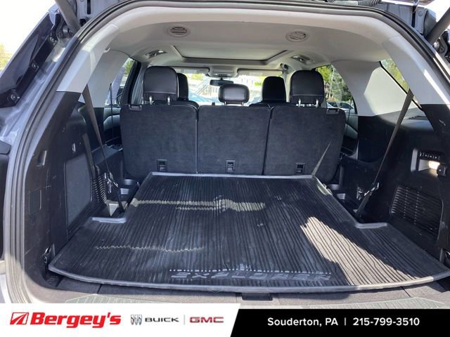 Used 2021 Ford Explorer Limited w/ Equipment Group 301A AWD/4WD image 29