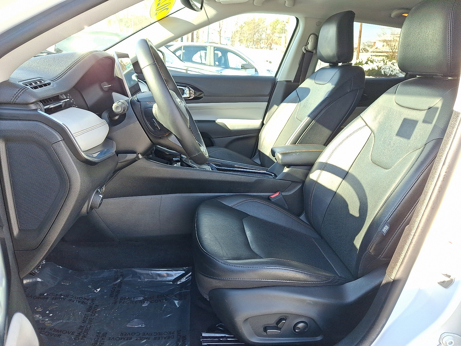 Used 2022 Jeep Compass Limited image 14