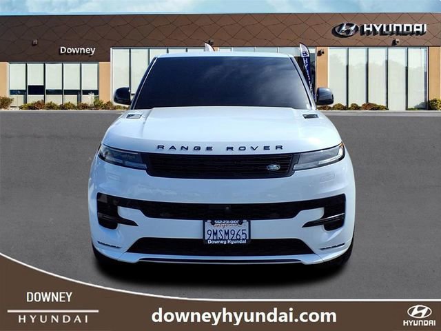 Used 2024 Land Rover Range Rover Sport Dynamic SE image 2