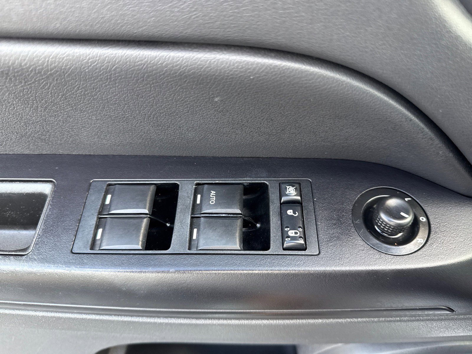 Used 2013 Jeep Patriot Sport w/ PWR Value Group image 24