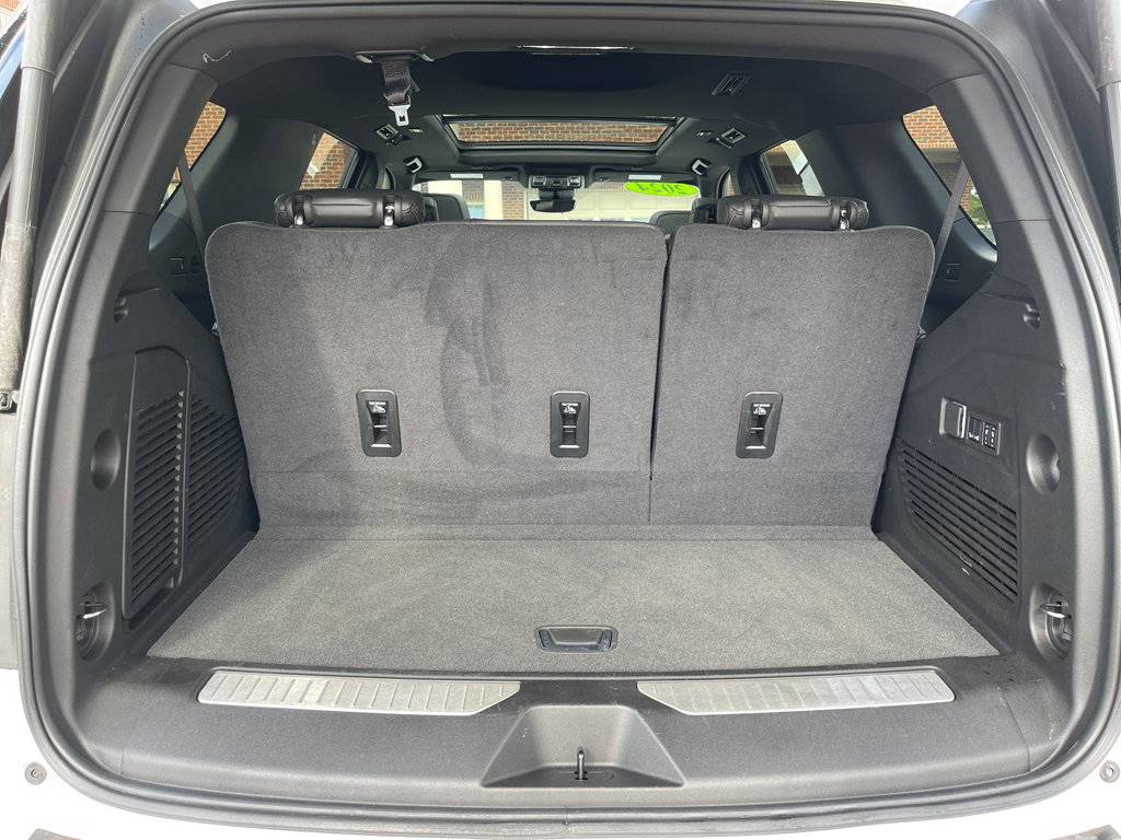 Used 2024 Chevrolet Tahoe High Country w/ Premium Package image 11