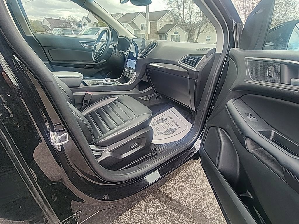 Certified 2023 Ford Edge SEL w/ Convenience Package image 15