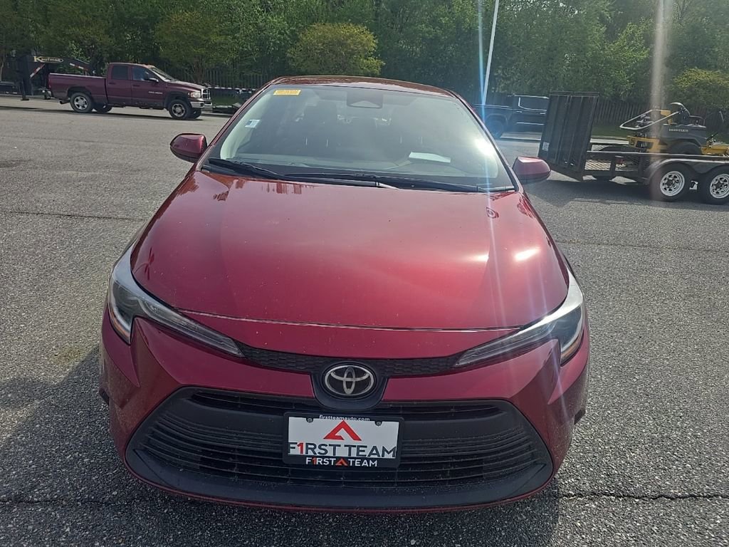 Certified 2023 Toyota Corolla LE image 2