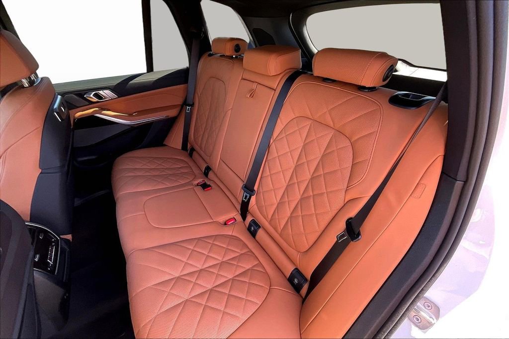 New 2026 BMW X5 xDrive50e AWD/4WD image 22