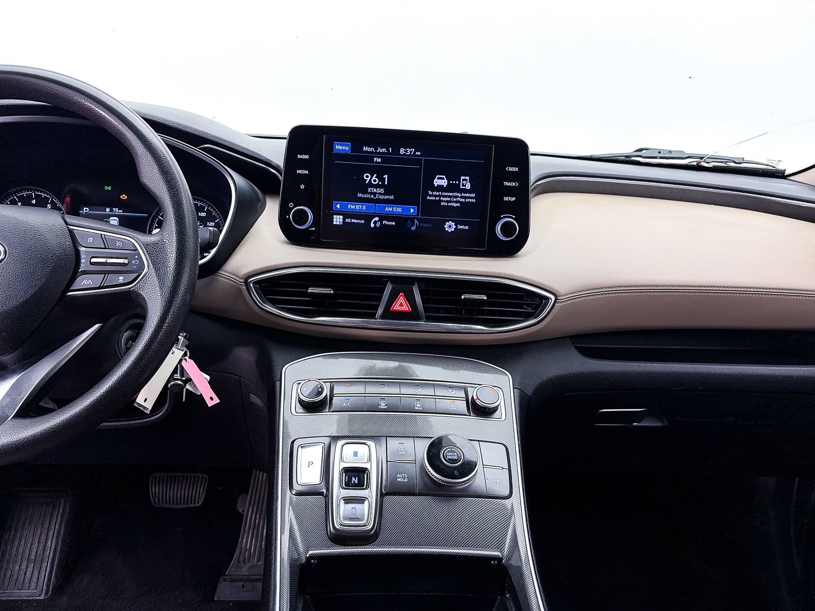 Used 2021 Hyundai Santa Fe SE FWD image 5