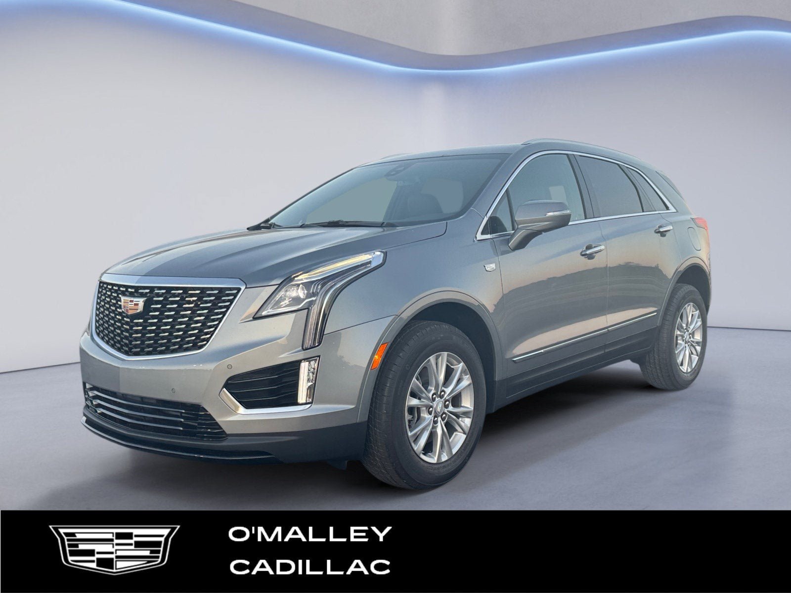New 2026 Cadillac XT5 Luxury w/ LPO, Floor Liner Package