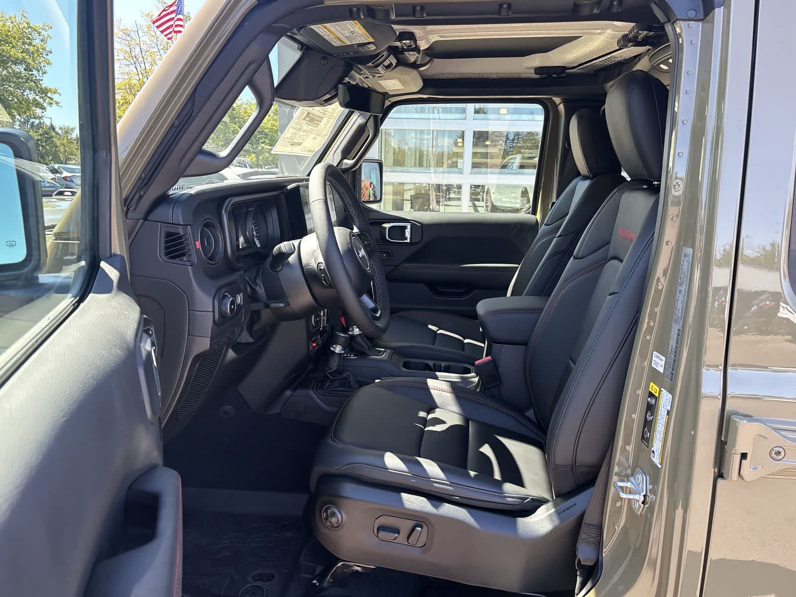 New 2026 Jeep Wrangler Unlimited Rubicon AWD/4WD image 12
