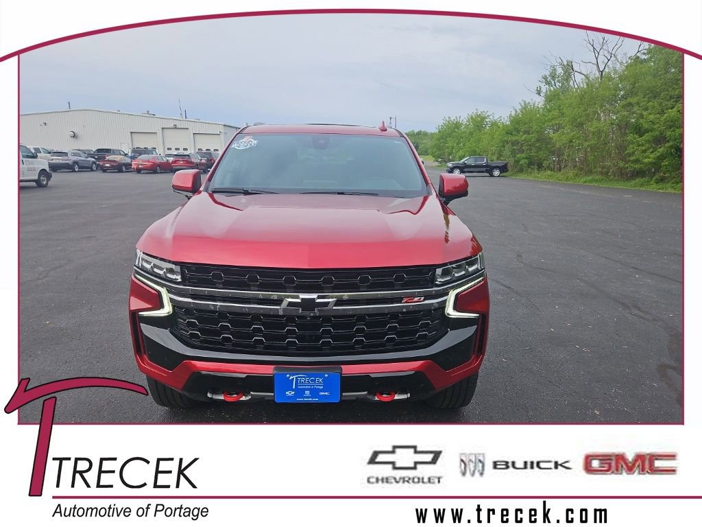 Used 2021 Chevrolet Tahoe Z71 w/ Luxury Package AWD/4WD image 1