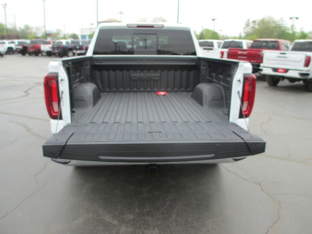 Used 2024 GMC Sierra 1500 SLT w/ SLT Premium Plus Package image 7