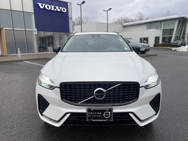 Certified 2025 Volvo XC60 B5 Plus image 6