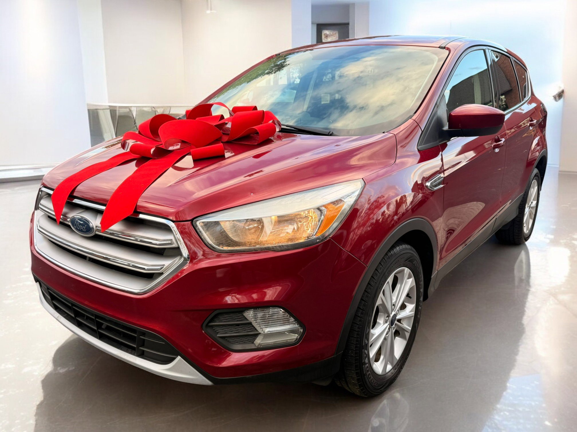 Used 2017 Ford Escape SE image 9
