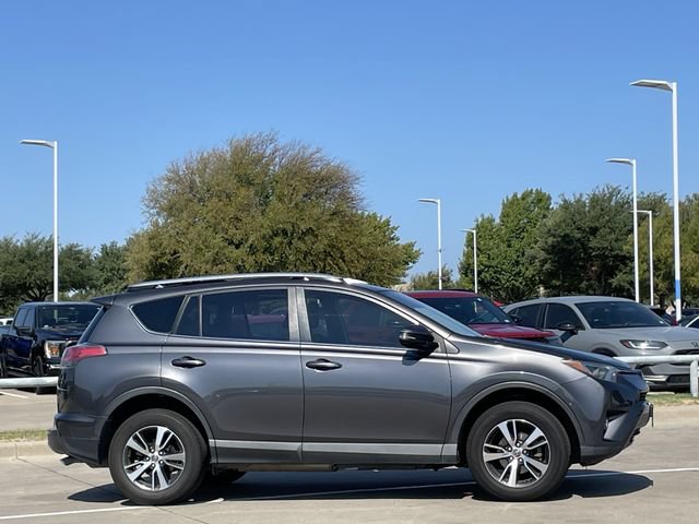 Used 2018 Toyota RAV4 XLE w/ Plus Extra Value Package FWD image 3