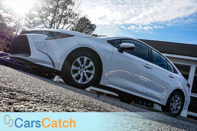 Used 2020 Toyota Corolla LE image 4