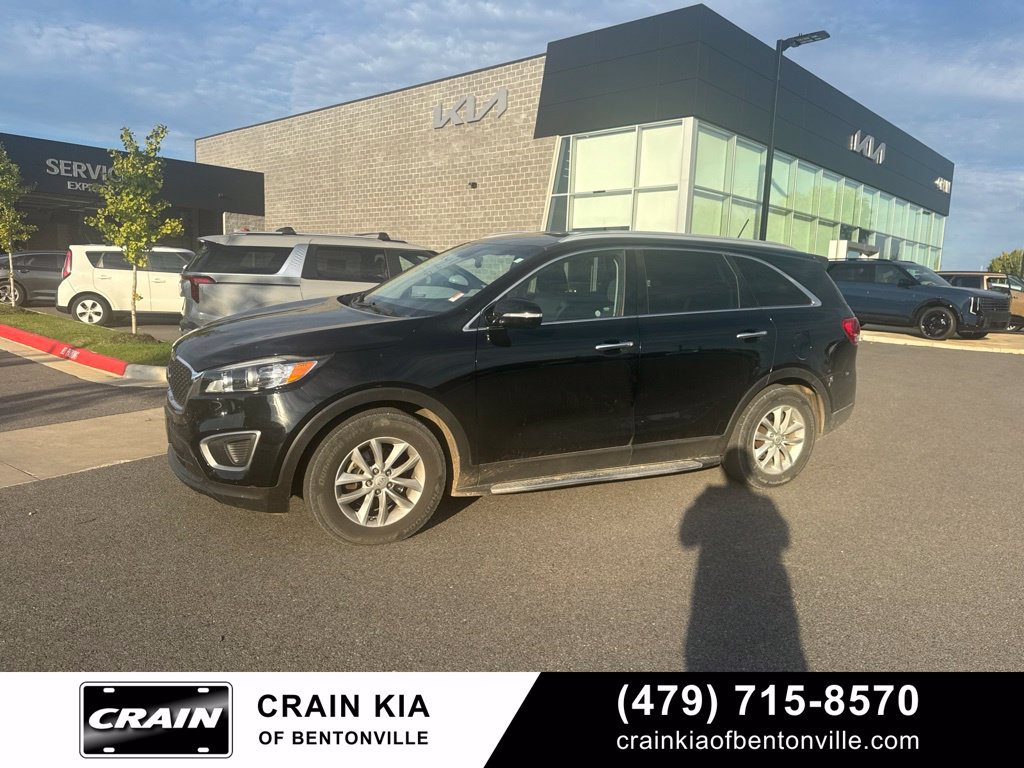 Used 2016 Kia Sorento LX FWD image 2
