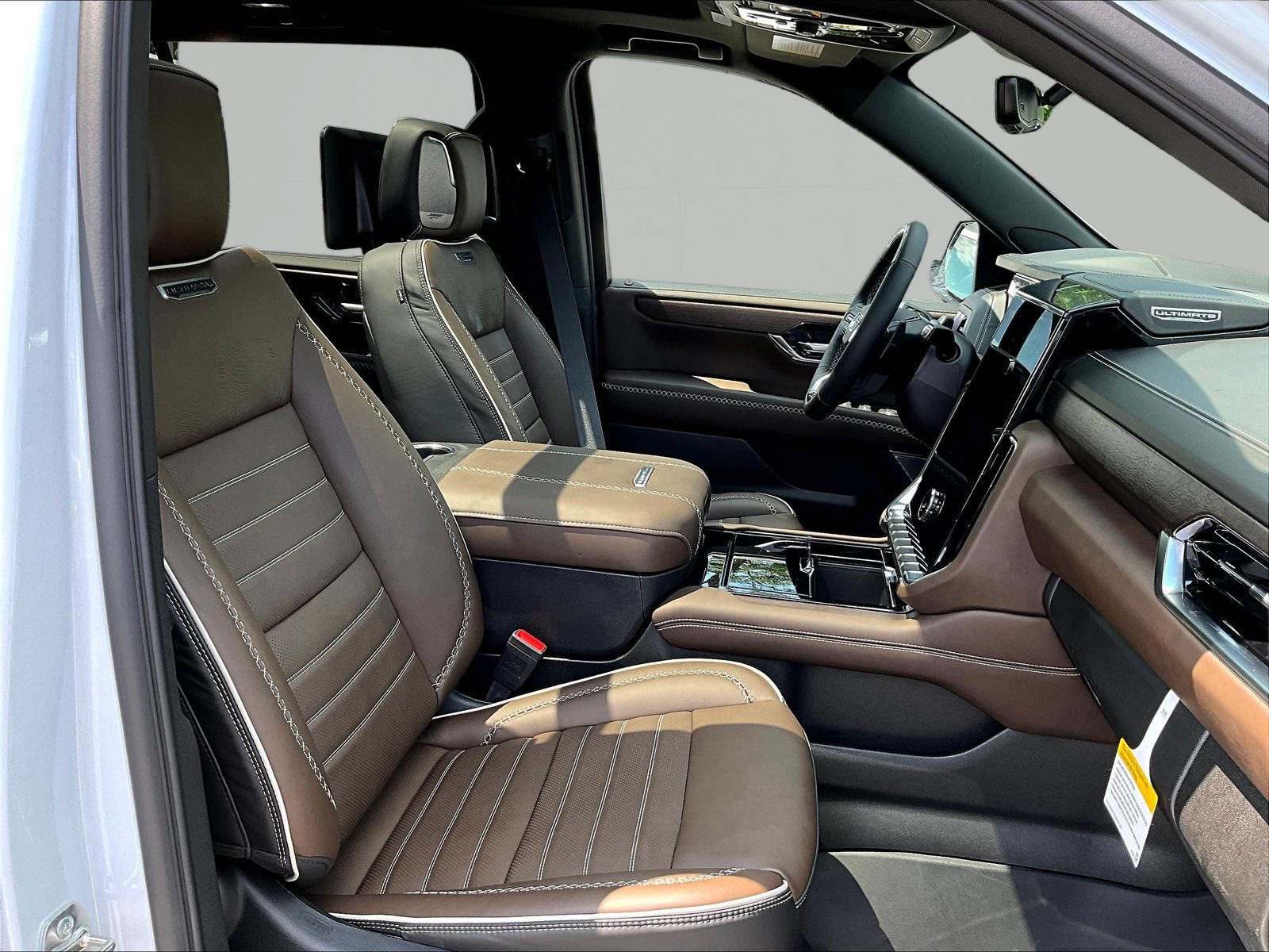 New 2026 GMC Yukon XL Denali Ultimate AWD/4WD image 18