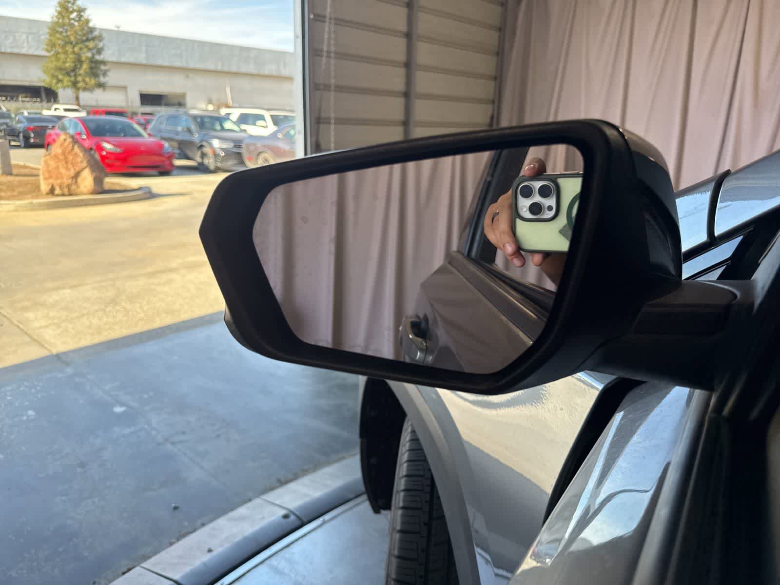 Used 2020 GMC Terrain SLE w/ Elevation Edition FWD image 19