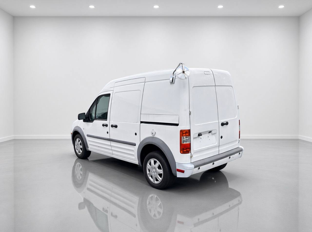 Used 2012 Ford Transit Connect XLT FWD image 3