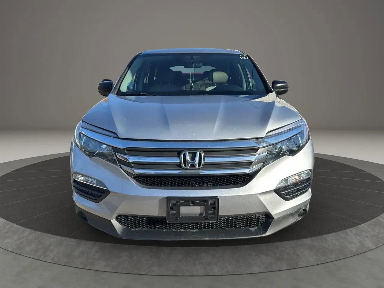 Used 2018 Honda Pilot LX image 2