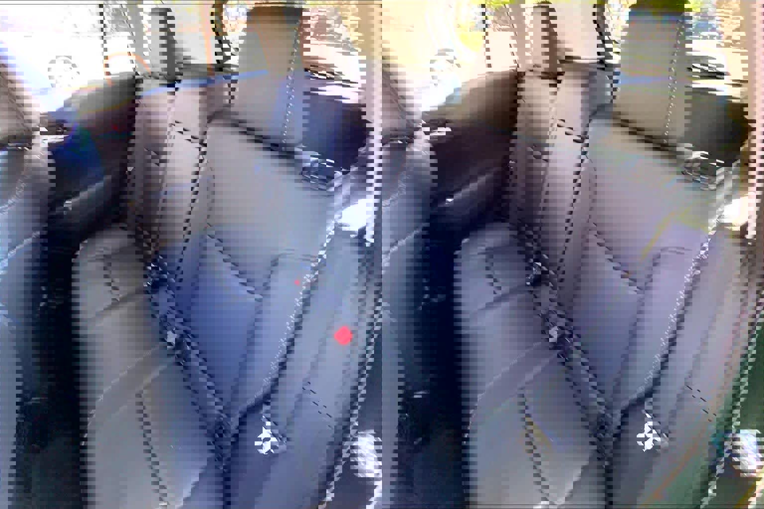 Used 2025 Toyota Corolla Cross XLE w/ Convenience Package image 18