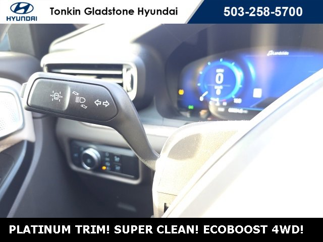 Used 2020 Ford Explorer Platinum image 16