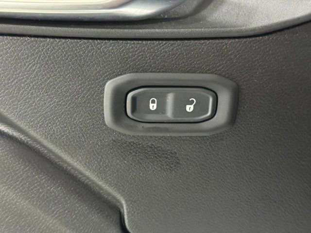 Used 2023 Jeep Wrangler Unlimited w/ Cold Weather Group AWD/4WD image 24