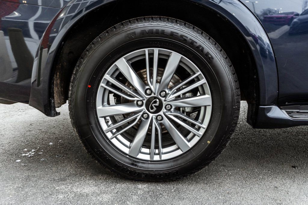 Used 2024 INFINITI QX80 Luxe image 32