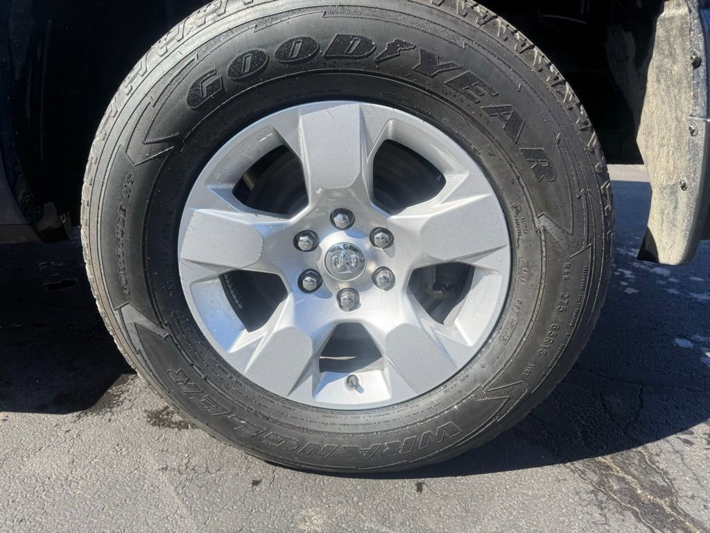 Used 2023 RAM 1500 Big Horn image 44