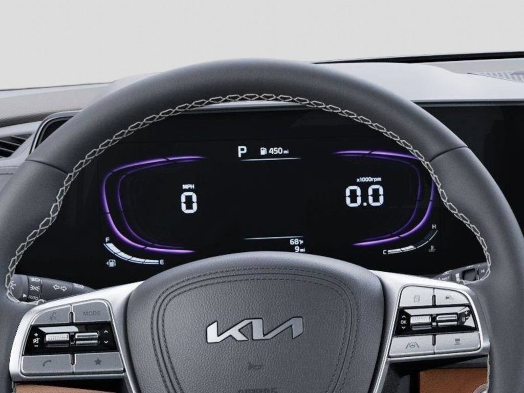 Used 2025 Kia Telluride AWD image 21