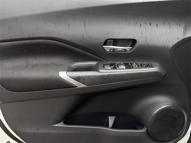 Used 2022 Nissan Kicks SV image 16