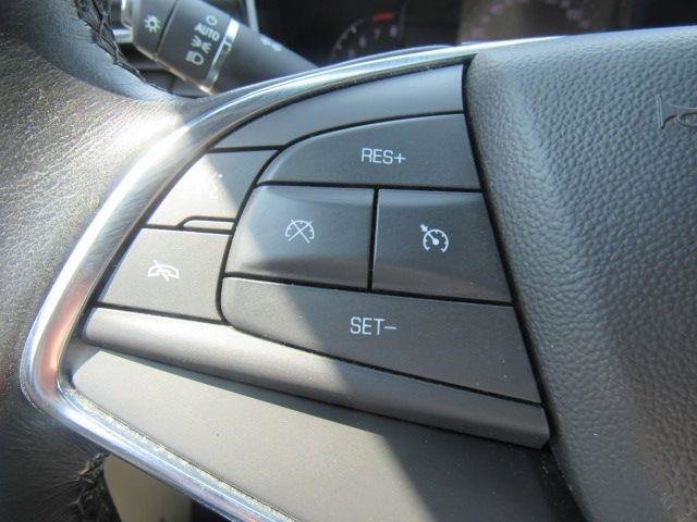 Used 2019 Cadillac XT5 AWD image 25