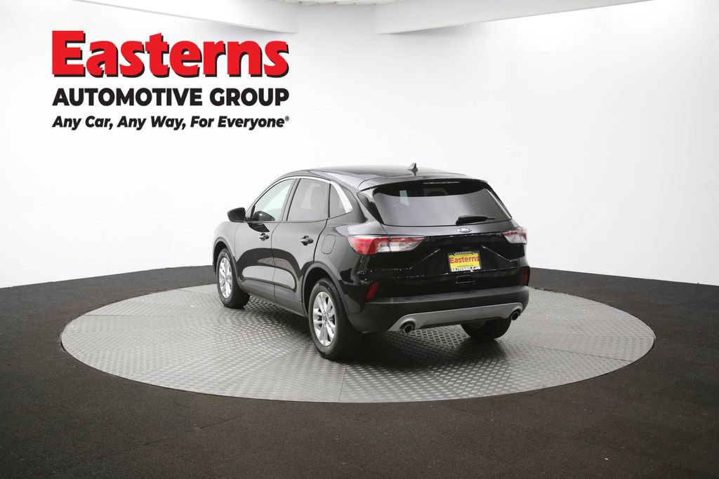 Used 2022 Ford Escape SE image 64