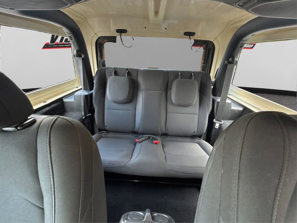 Used 2021 Jeep Wrangler Sport image 18