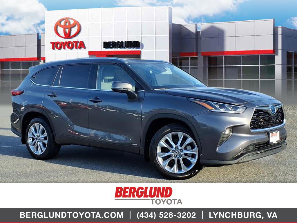 Used 2023 Toyota Highlander Limited image 1