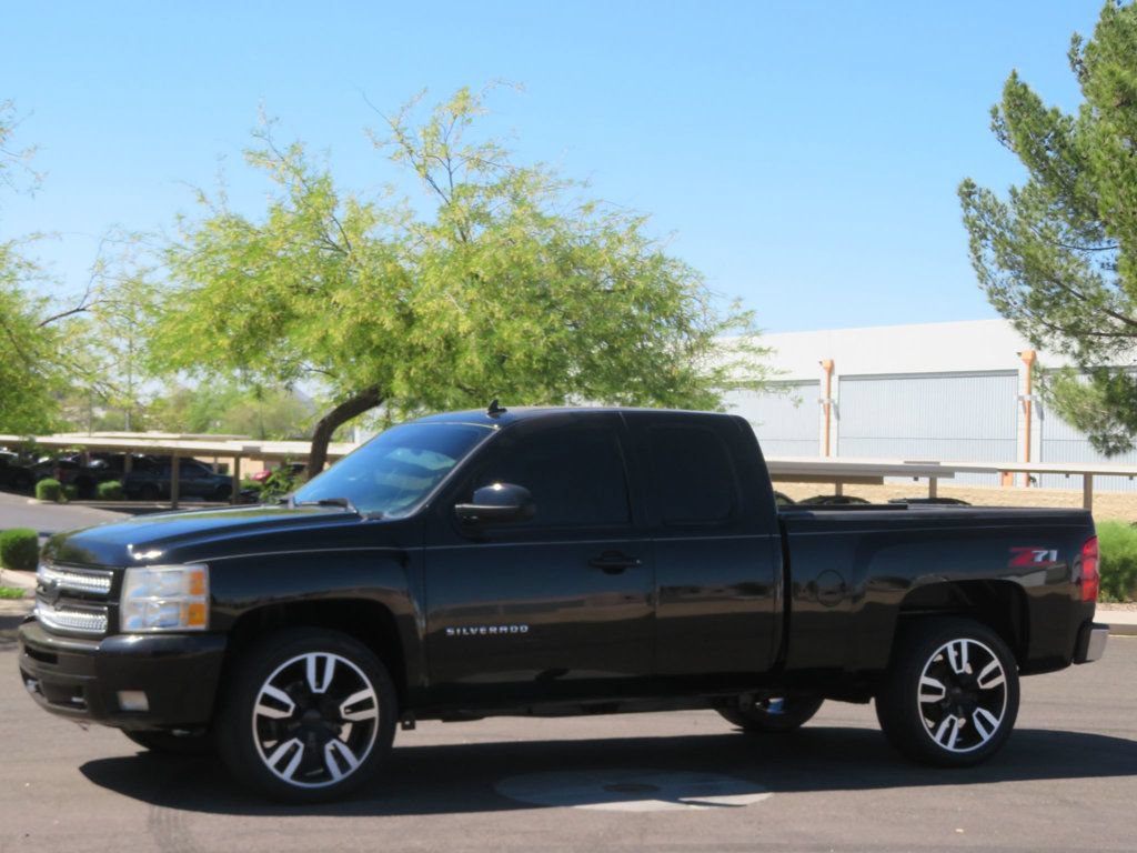 Used 2013 Chevrolet Silverado 1500 LT w/ All-Star Edition RWD image 1